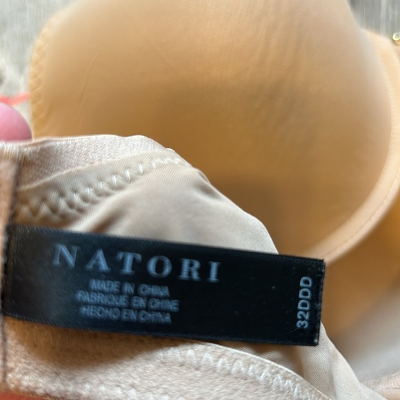 Natori Tan Bra - Picture 5 of 5